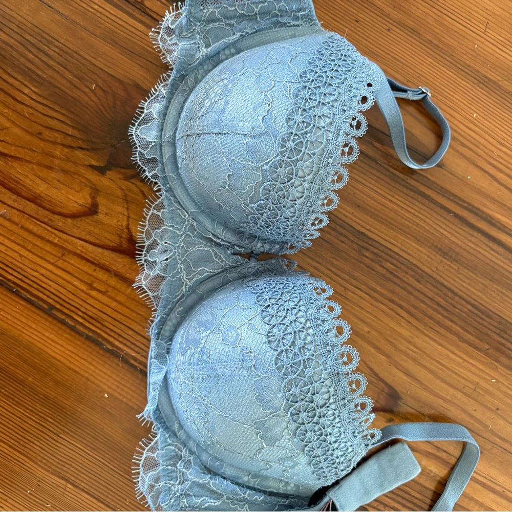 Victoria's Secret Lace Bra in Soft Blue
